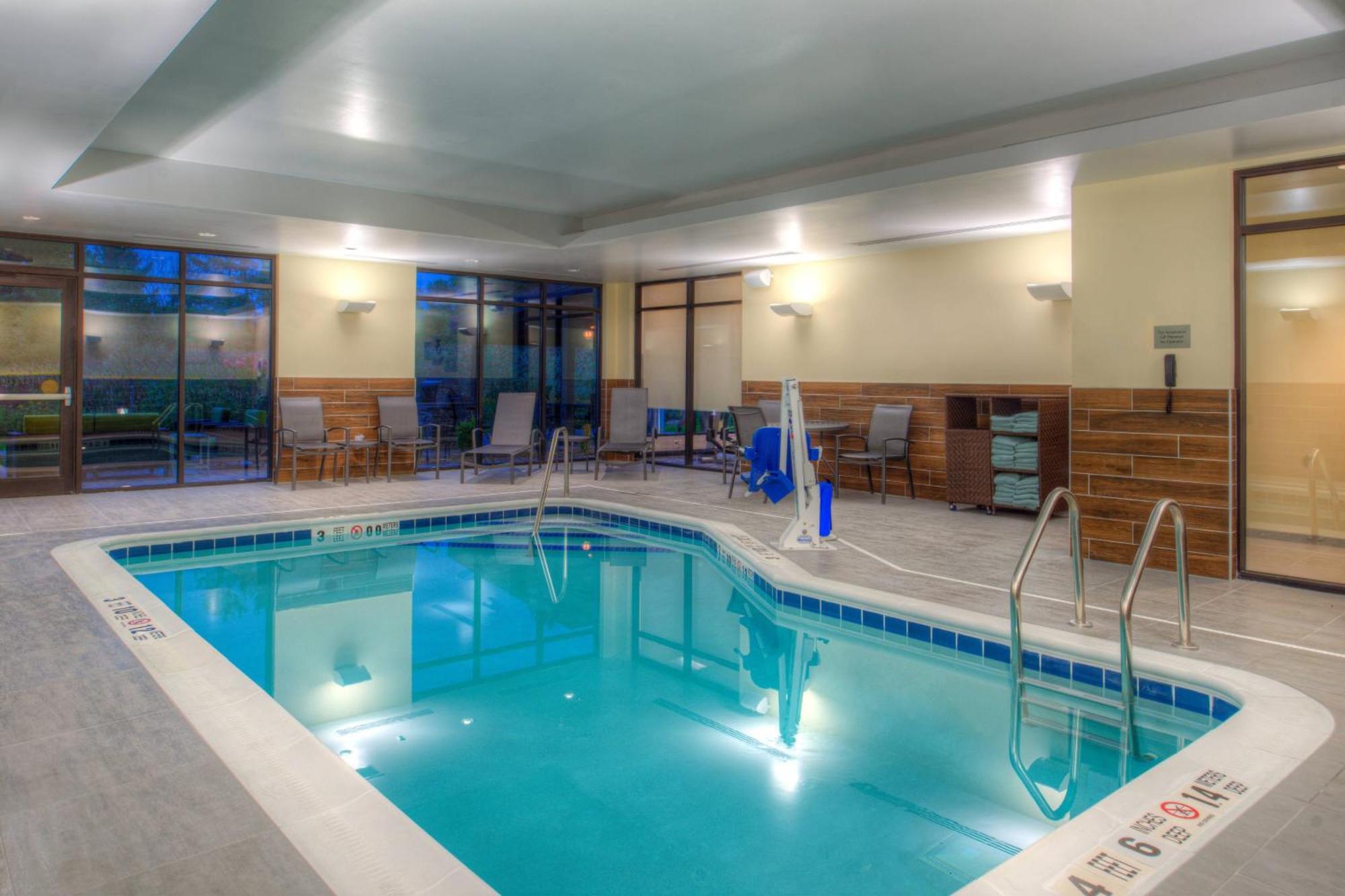 Fairfield Inn & Suites By Marriott קנטון מראה חיצוני תמונה