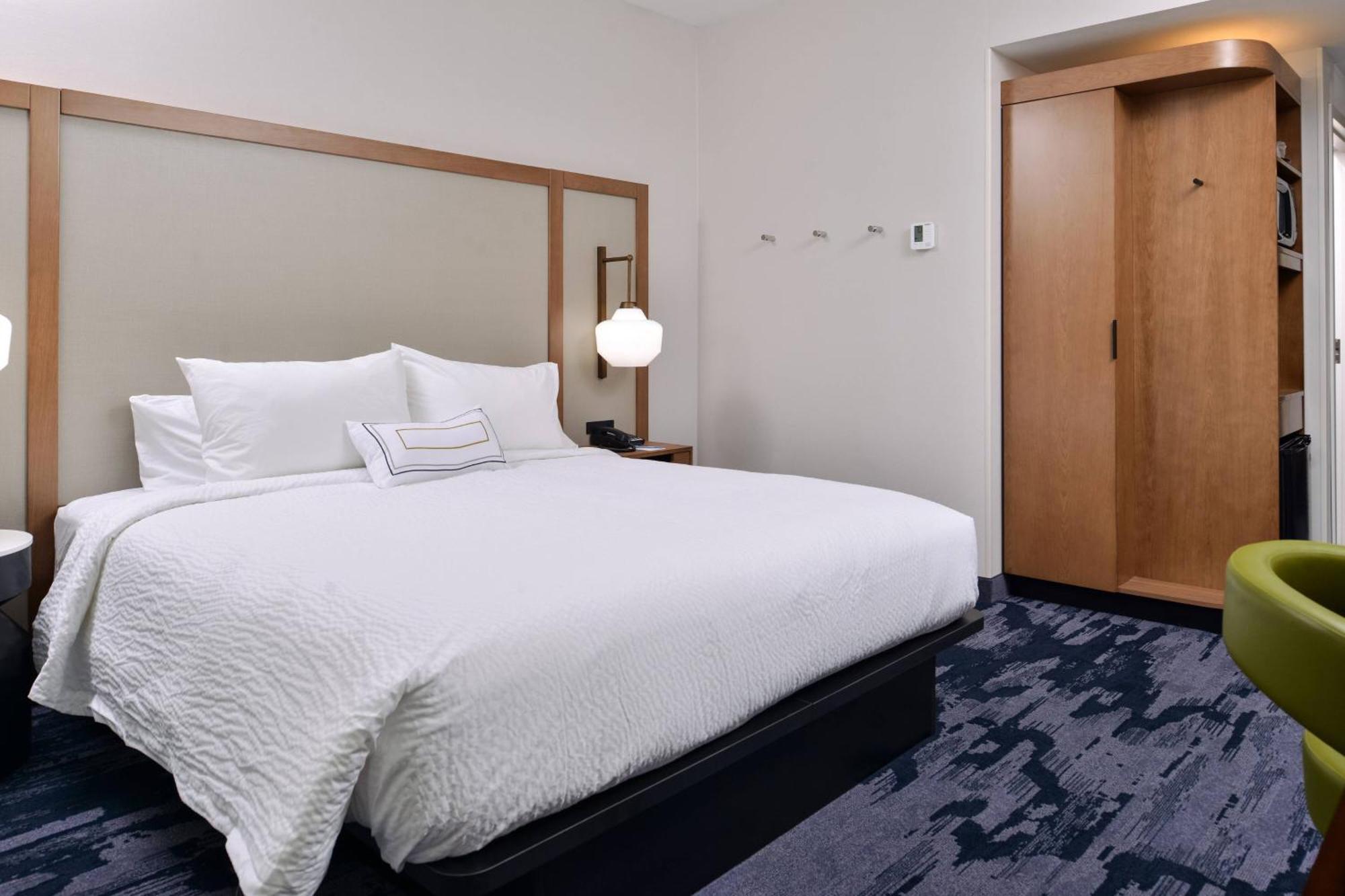 Fairfield Inn & Suites By Marriott קנטון מראה חיצוני תמונה
